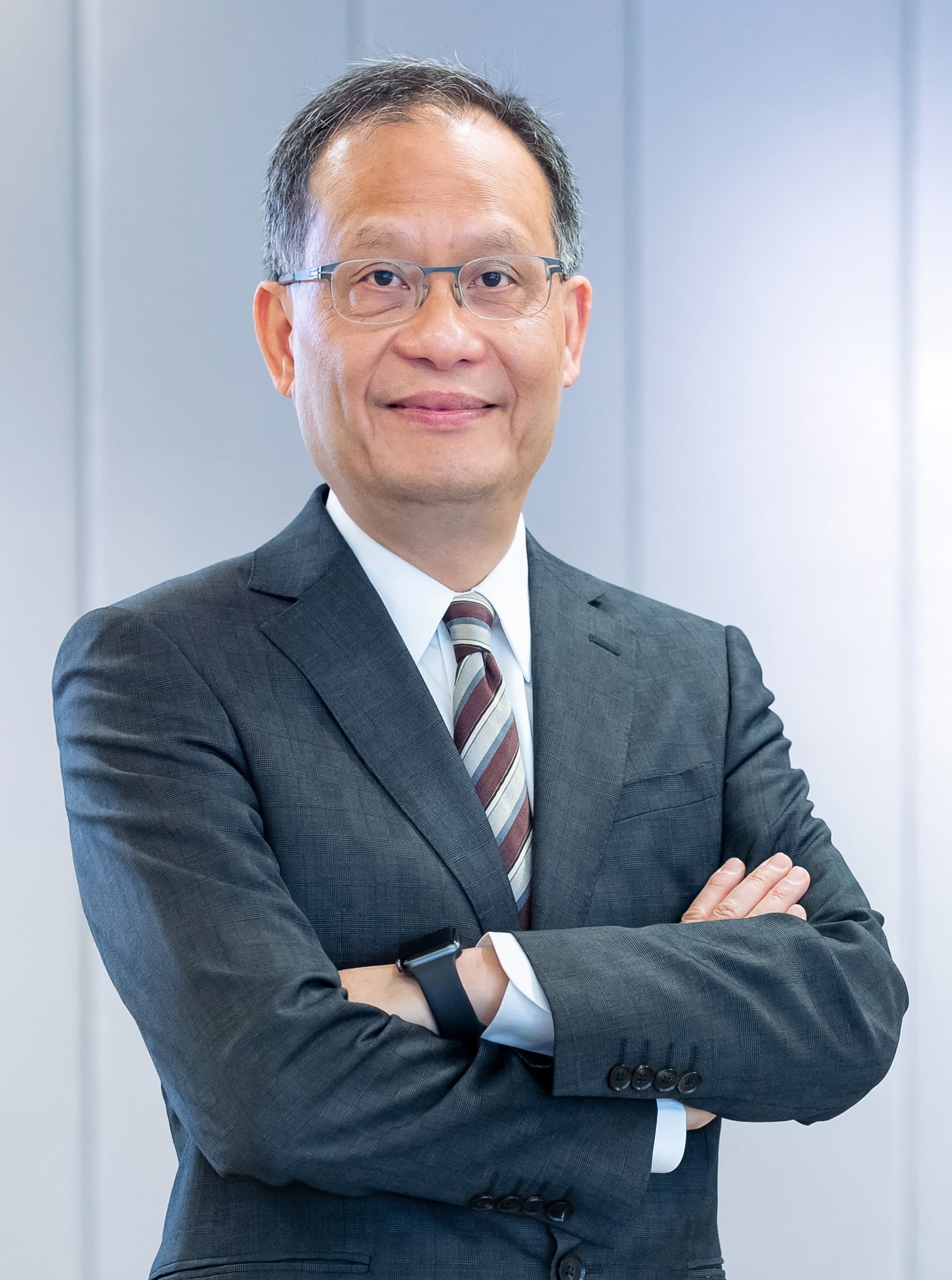 Prof. Paul Lam